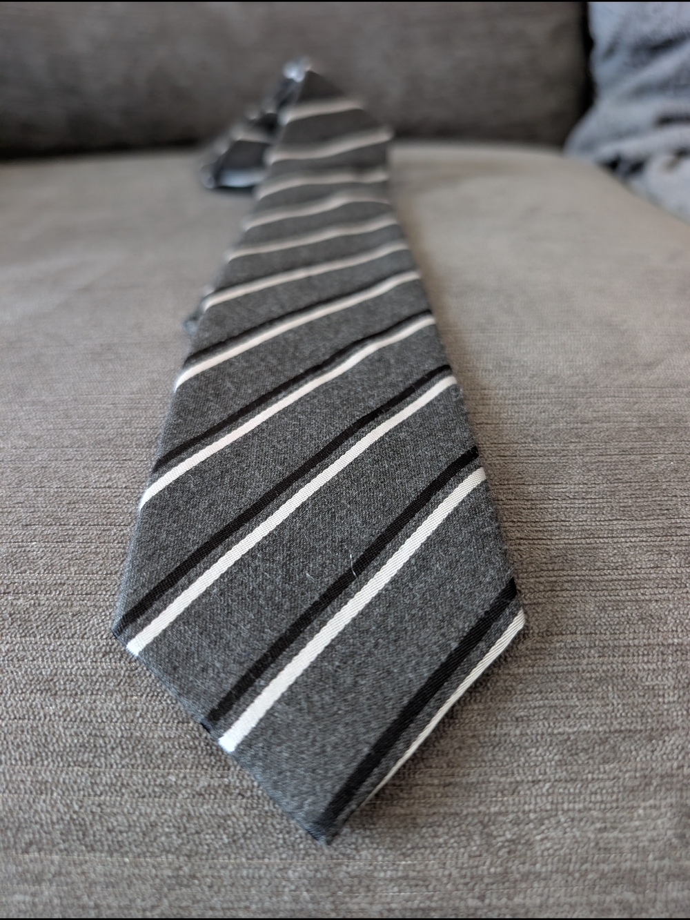 Windsor Tie Co Men’s Gray Black White Striped 100% Cotton Necktie